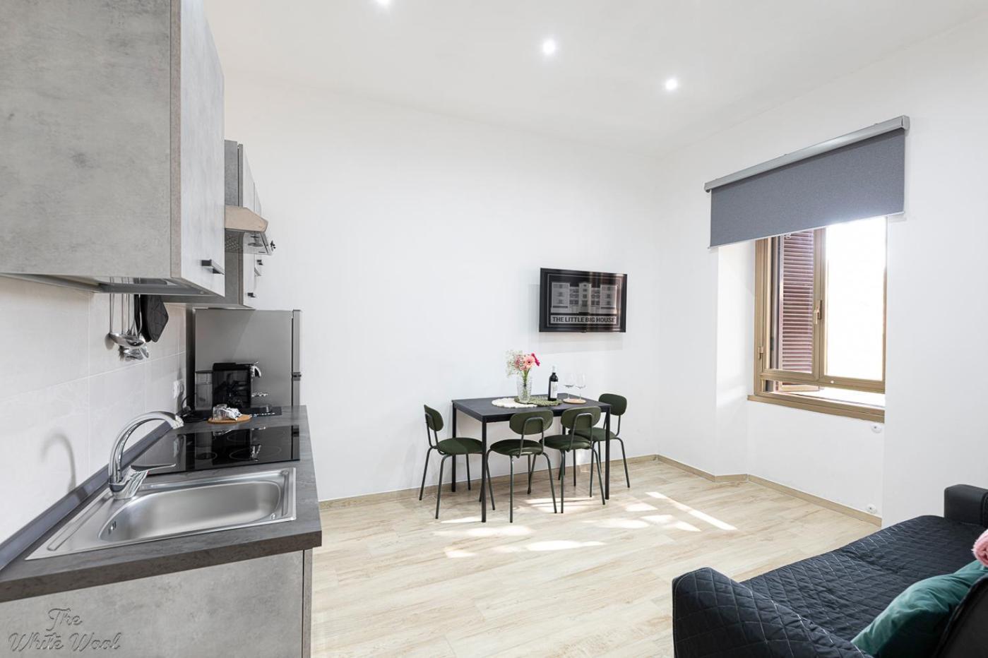 The Little Big House Apartment Rome Exterior photo